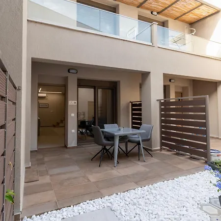 Sithoniars Seashell Maisonette *