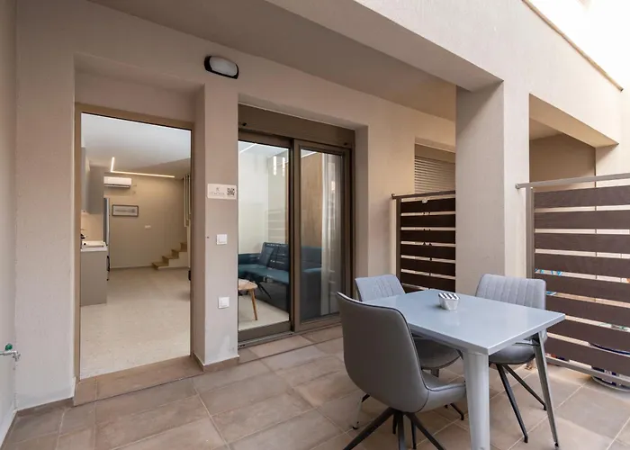 Sithoniars Seashell Maisonette *